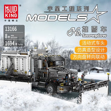 1637pcs MOULDKING 13166 Snow Pusher