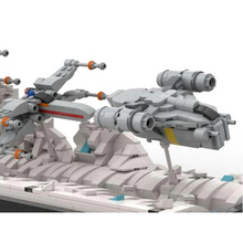 1061pcs MOC-56353 Razor Crest Ice Planet Pursuit Mandalorian S2 Micro X-W ing