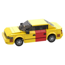 (Gobricks version) 200pcs+ MOC The coquettish lawyer Saul's little yellow car was