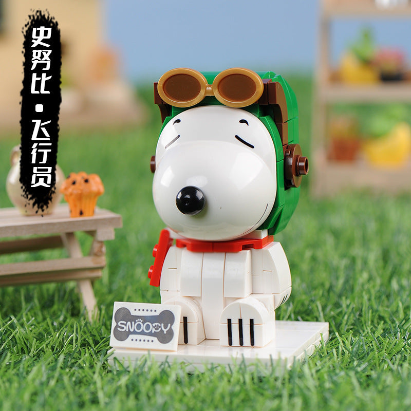 S004 Peanuts Snoopy – Joy Bricks